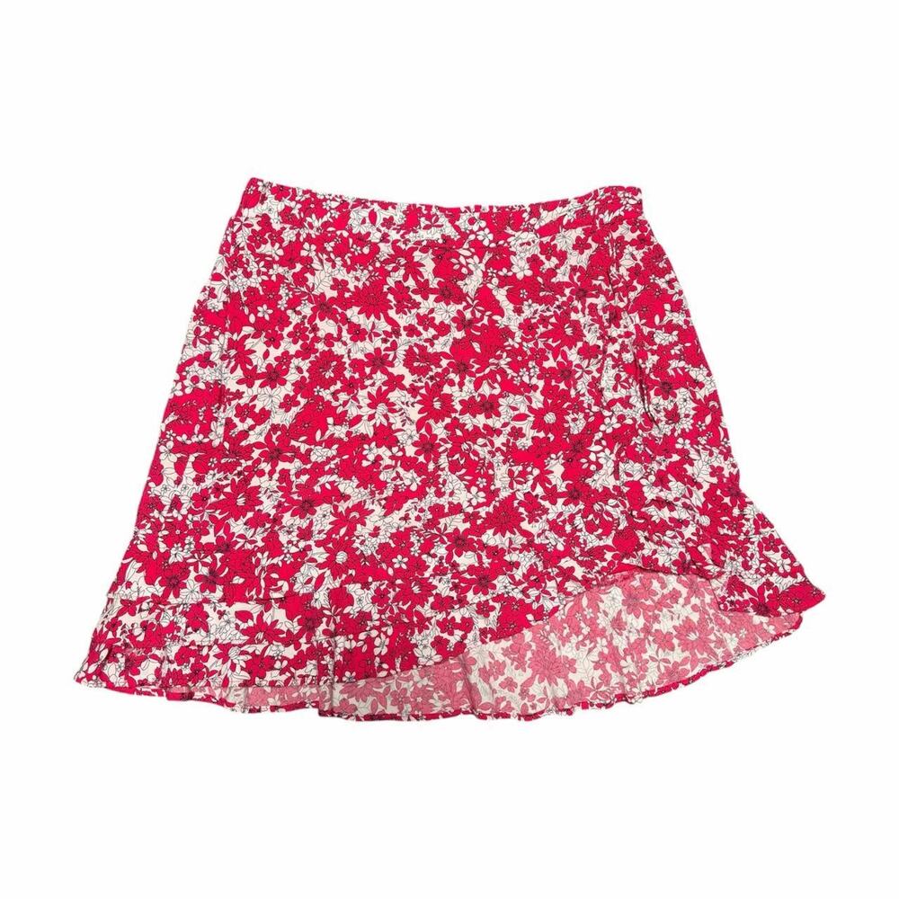 Red floral mini skirt